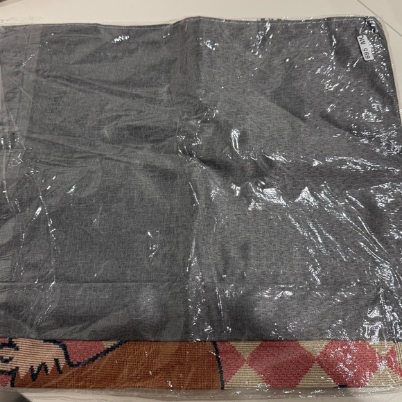 Labubu Tote - Picture 2 of 2